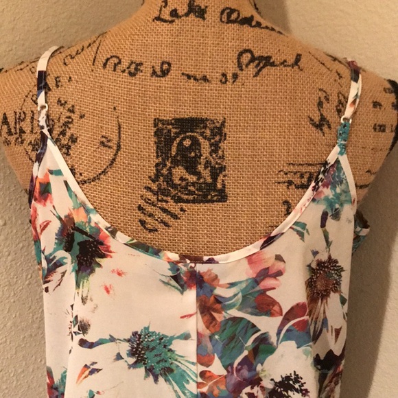 Apt 9 Sleeveless Floral Adjustable Strap Flowy Top-M - Picture 8 of 13
